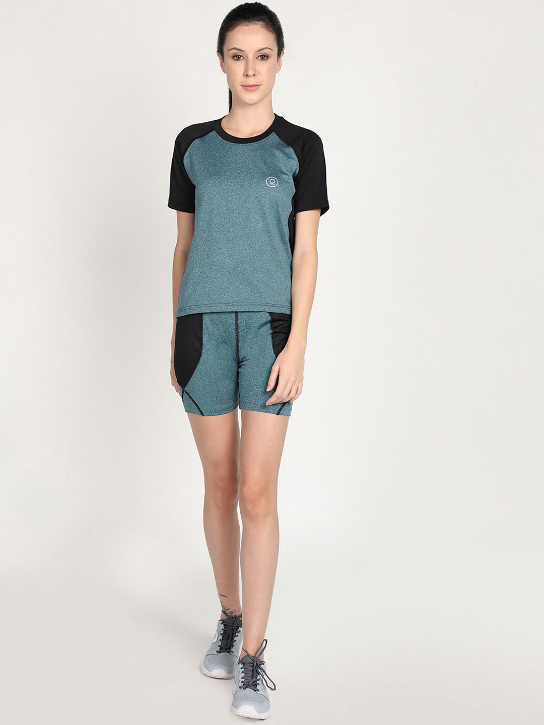 CHKOKKO Women Green & Black Colourblocked Track Suit