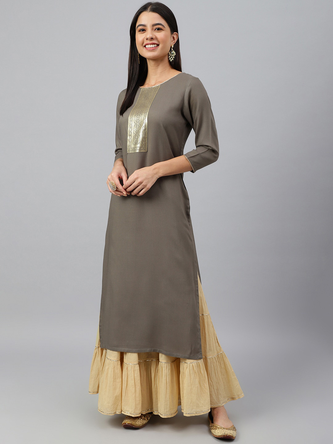 Janasya Women Grey Rayon Solid Straight Kurta