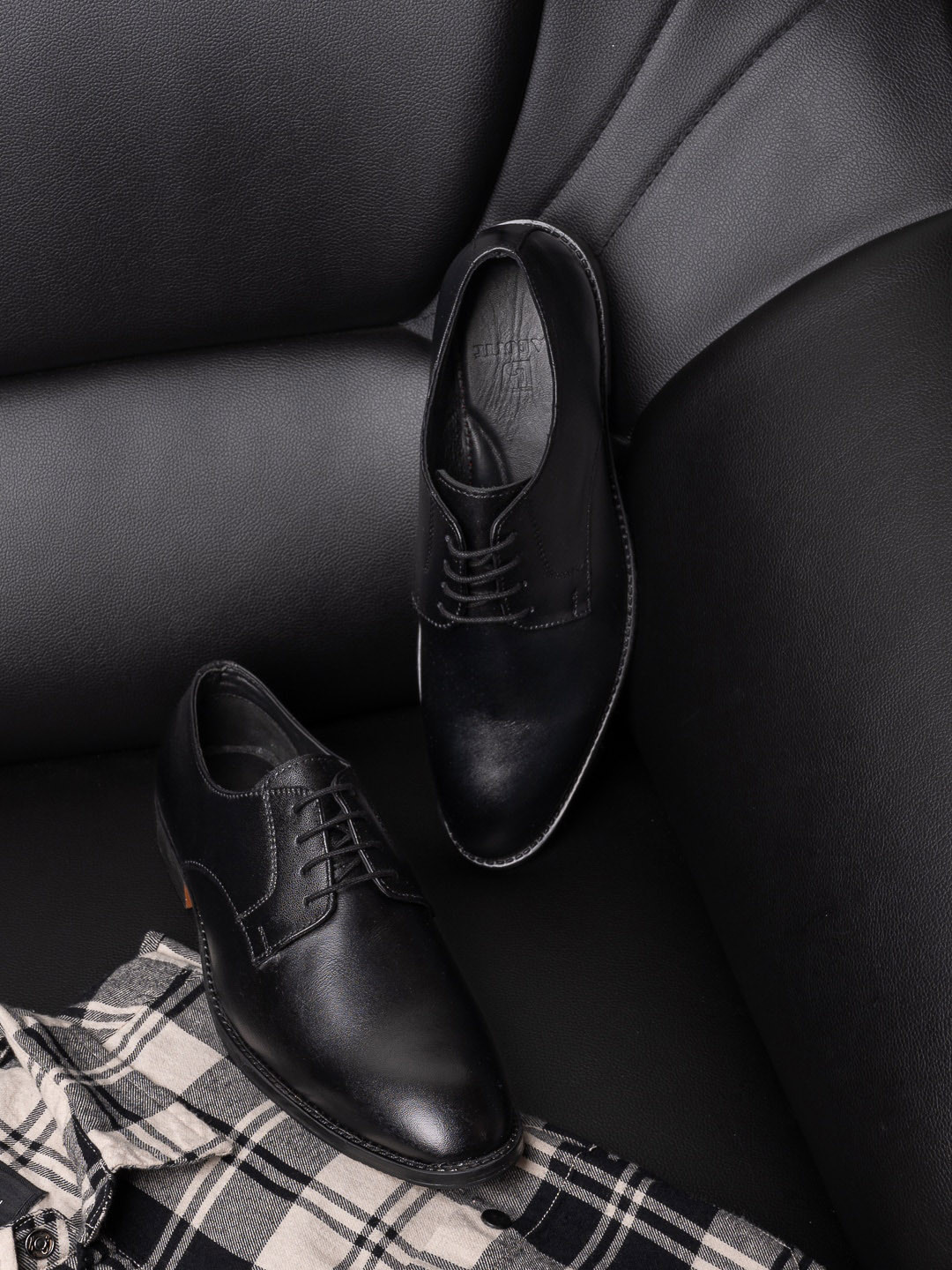 LA BOTTE Men Leather Derbys