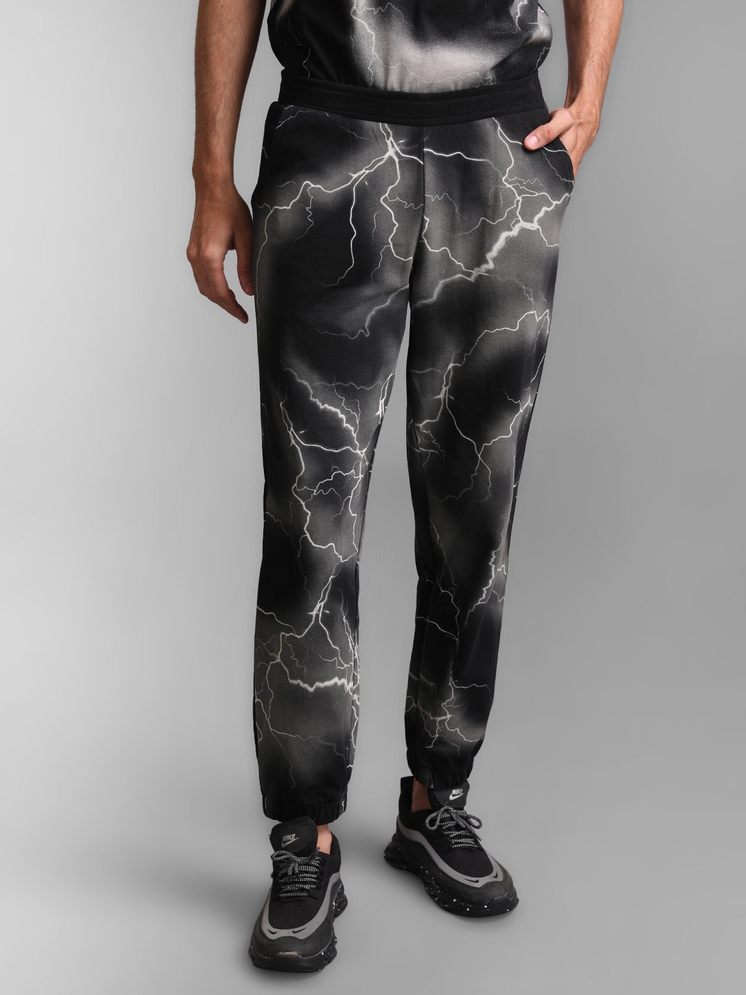 KZ07 By Kazo Men Lightning Printed High-Rise Cotton Joggers Trouser