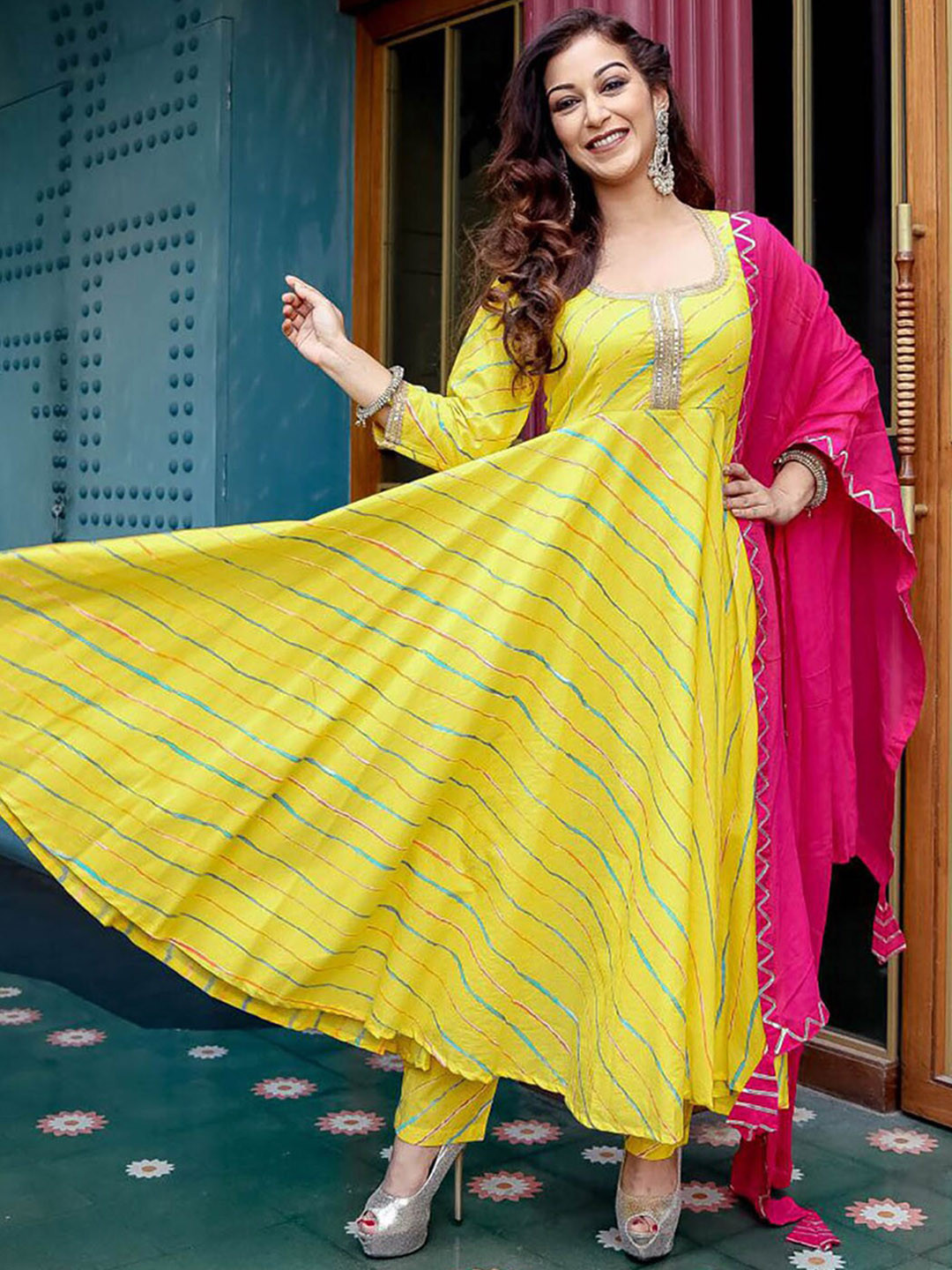 Lavanya The Label Striped U-Neck Pure Cotton Kurta with Trousers & Dupatta