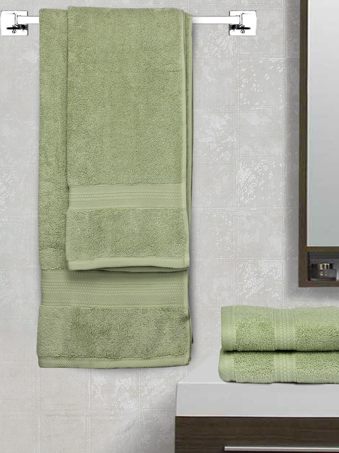 BOMBAY DYEING Super Ultrx Zero Tuest Green Set Of 4 Green 650 GSM Pure Cotton Towels Set