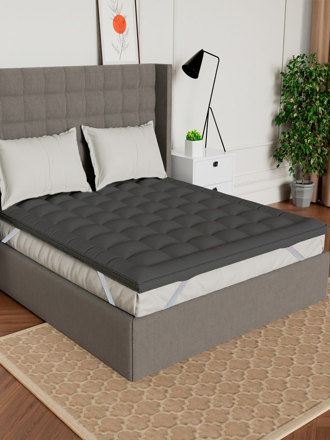 AVI Black 500 GSM Queen Mattress Topper