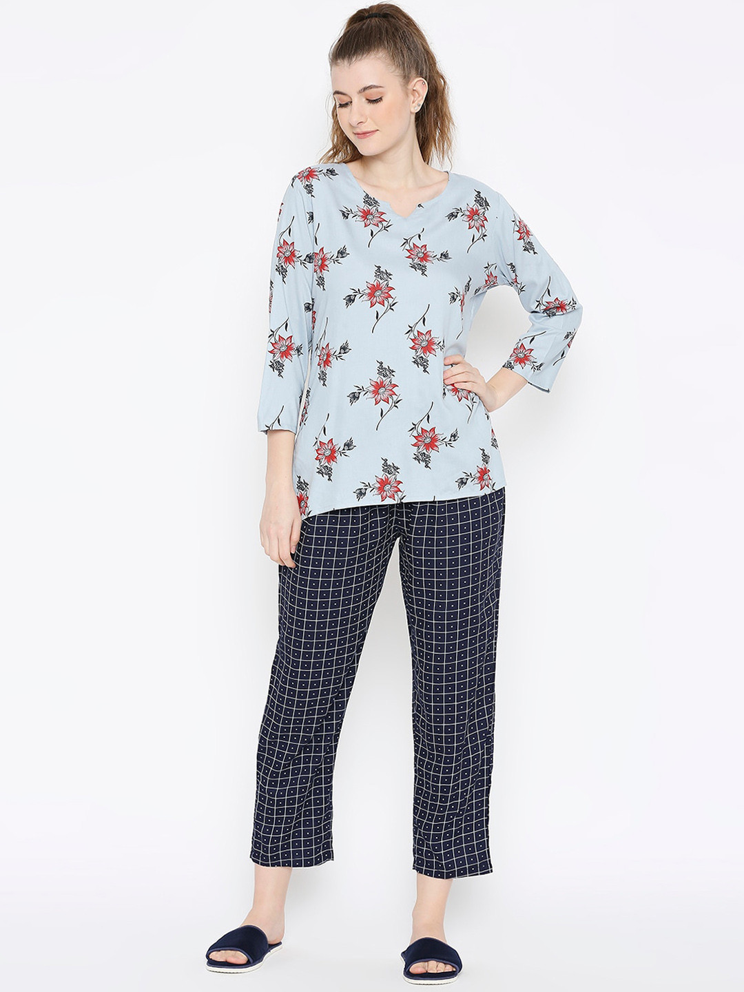 Smarty Pants Women Blue & Red Printed Night suit