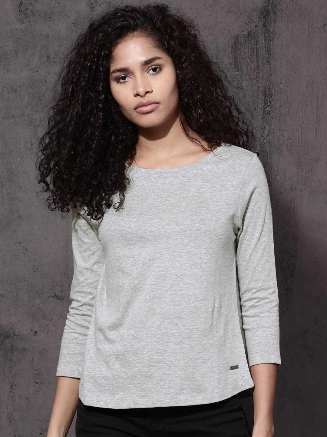 Roadster Women Grey Melange Solid Round Neck Baseball T-shirt (XS) by Myntra