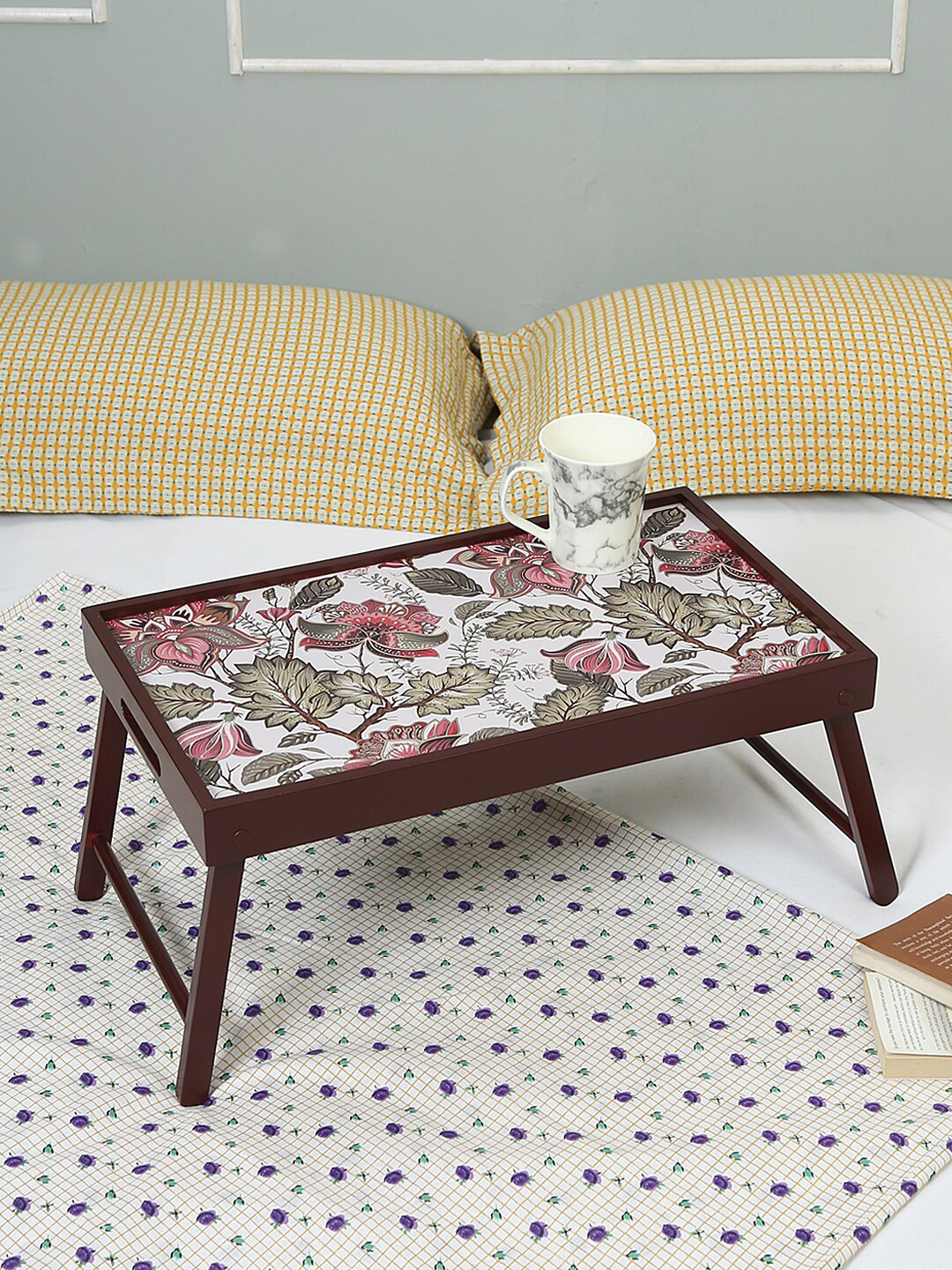 Reinvention Factory Brown & Cream Coloured Floral Fantasy Printed Bed Tray