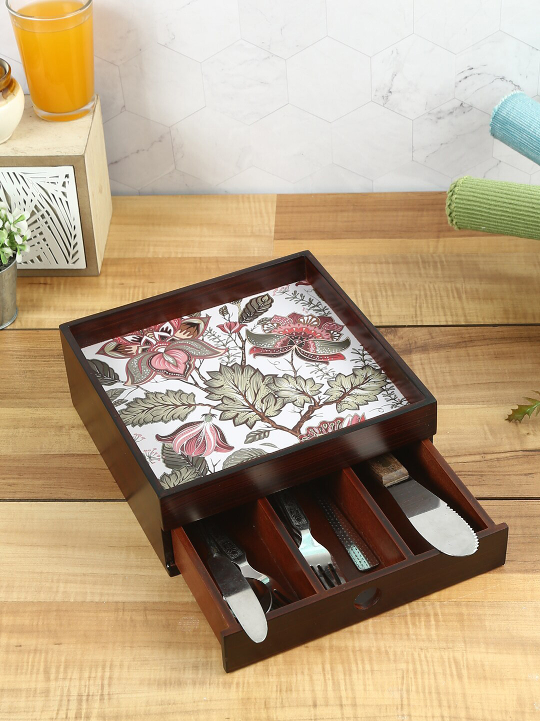 Reinvention Factory Brown Floral Fantasy Printed Organiser With A Drawer & Three Partition
