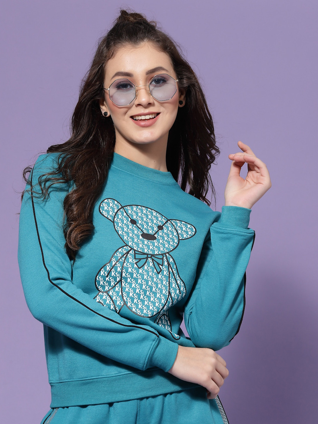 KASSUALLY Round Neck Printed Sweatshirt