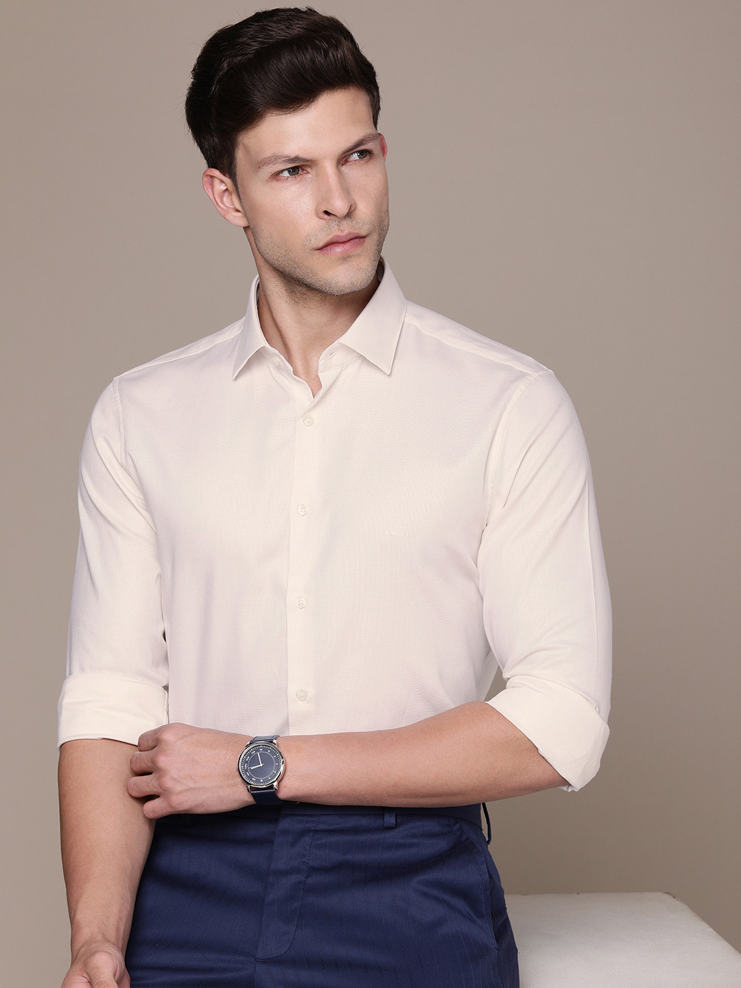 Calvin Klein Jeans Men Self Design Textured Slim Fit Pure Cotton Casual Shirt