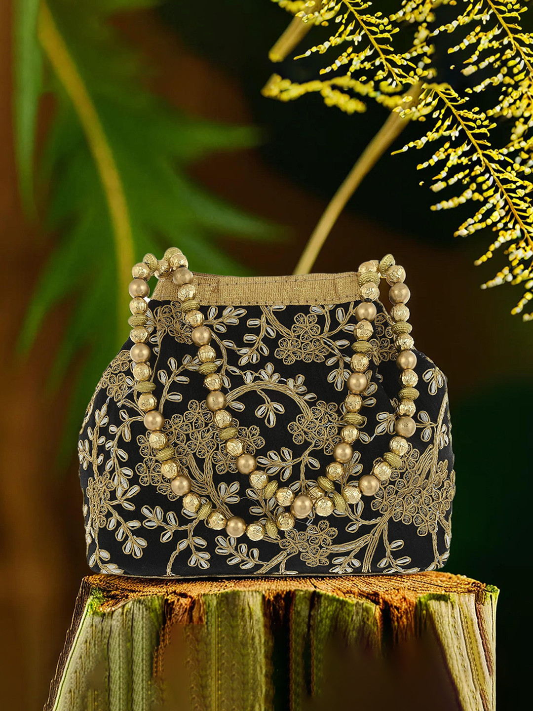 Kuber Industries Attractive Embroidery Hand Purse & 3 Magnetic Lock Potli Clutch