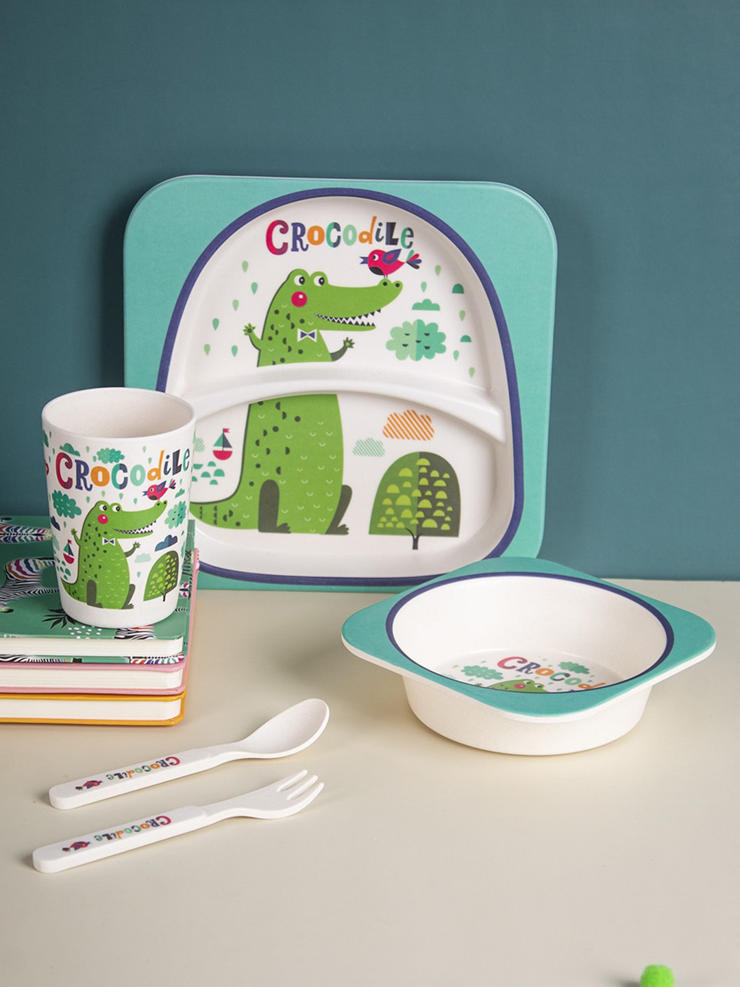 MARKET99 Children Pastel White Cartoon Plastic Dishwasher Safe 5-Piece Dinner Set
