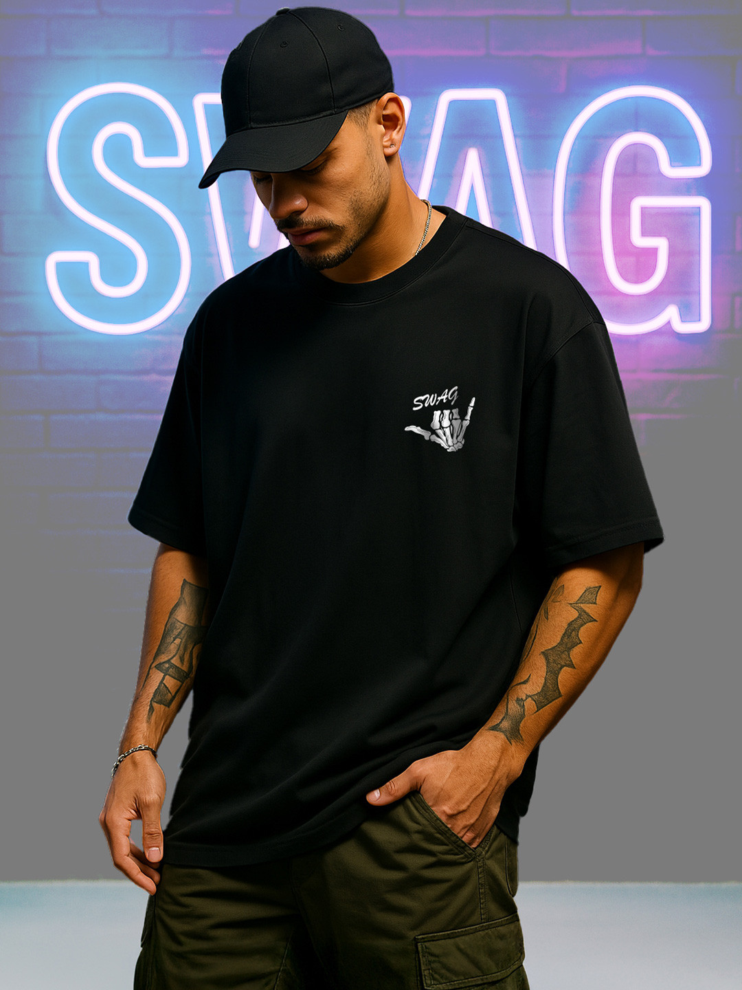 VEIRDO Men Black Pocket Print Oversize T-shirt