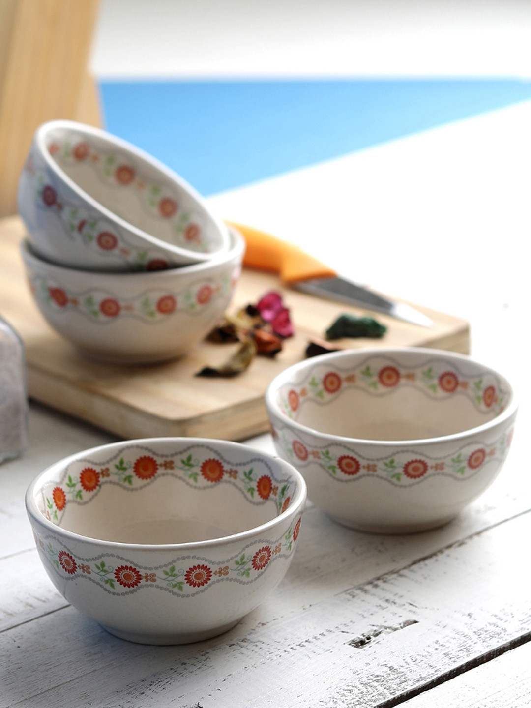 MIAH Decor Off-White & Red Set of 4 Hand-Painted Ceramic Dinner Bowls