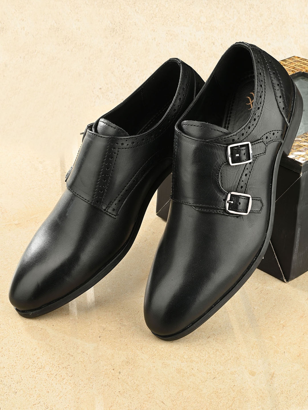 Leather house best sale shoes mens