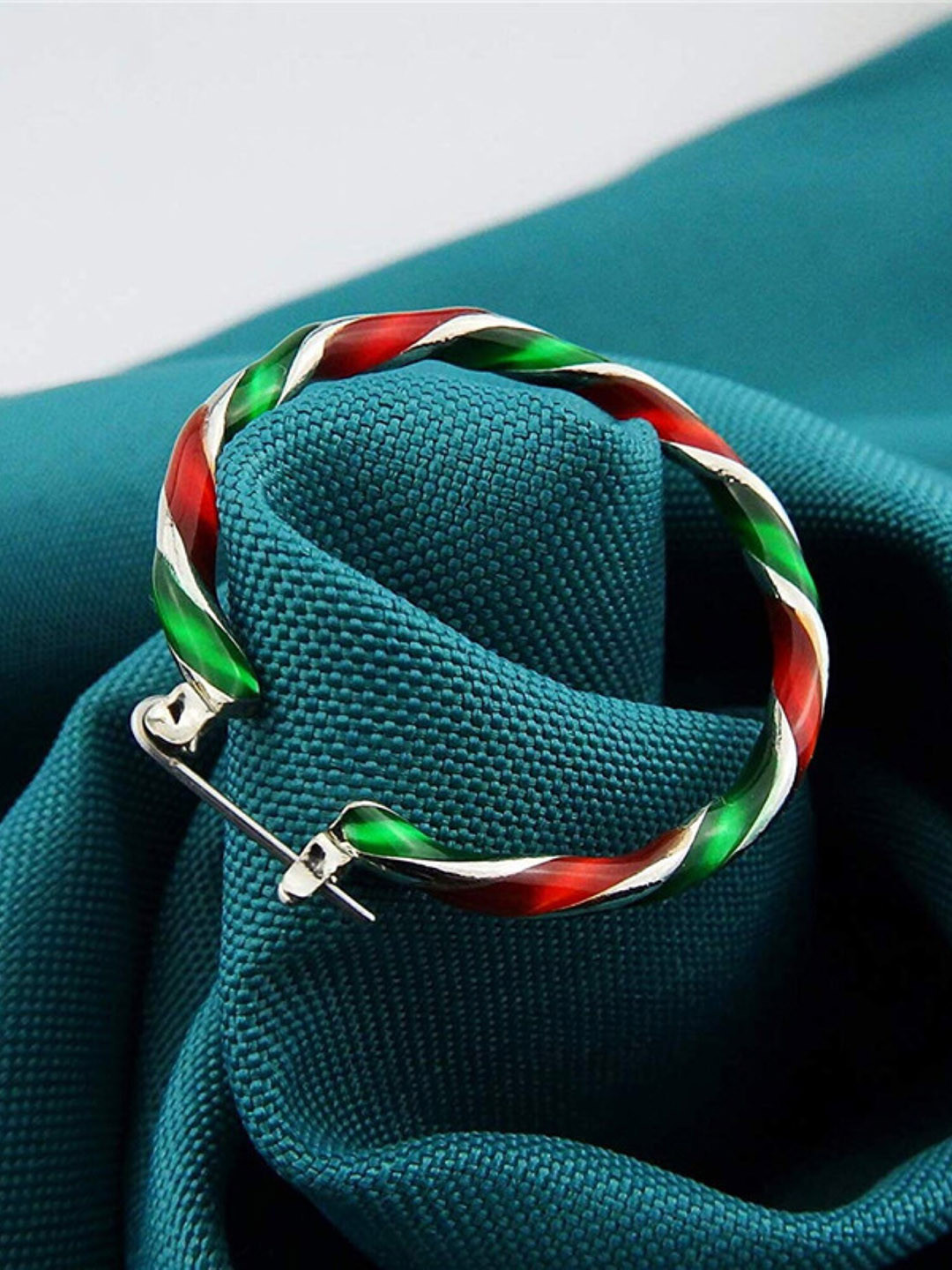 EL REGALO Christmas Red Rhodium Plated Classic Hoop Earrings