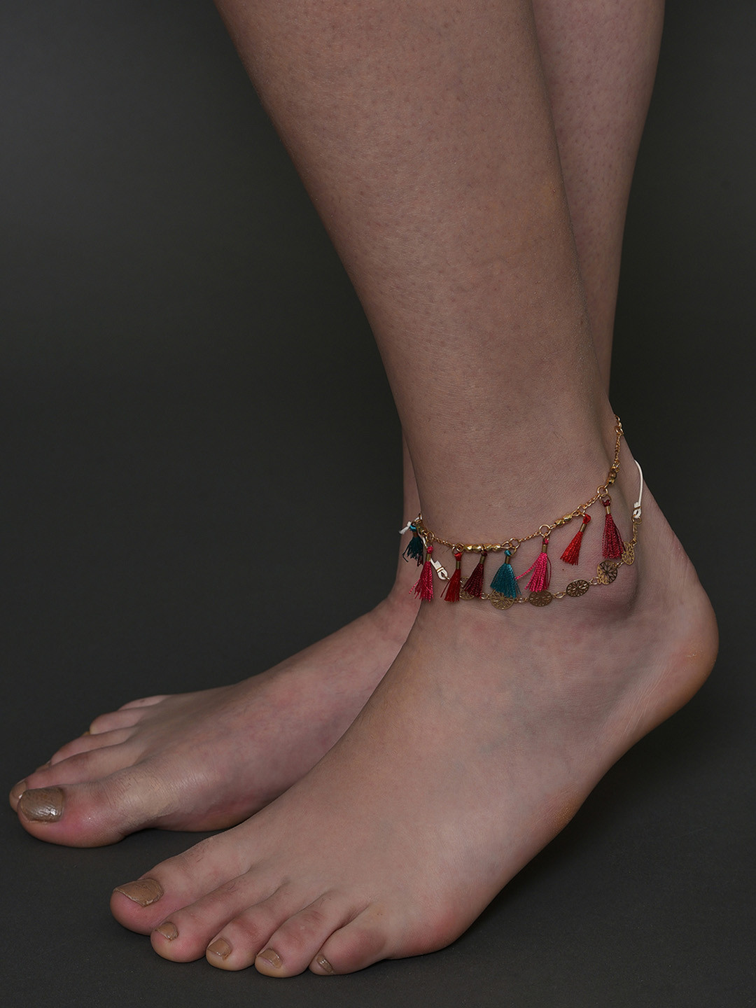 SOHI Set Of 2 Gold Plated Designer Anklet