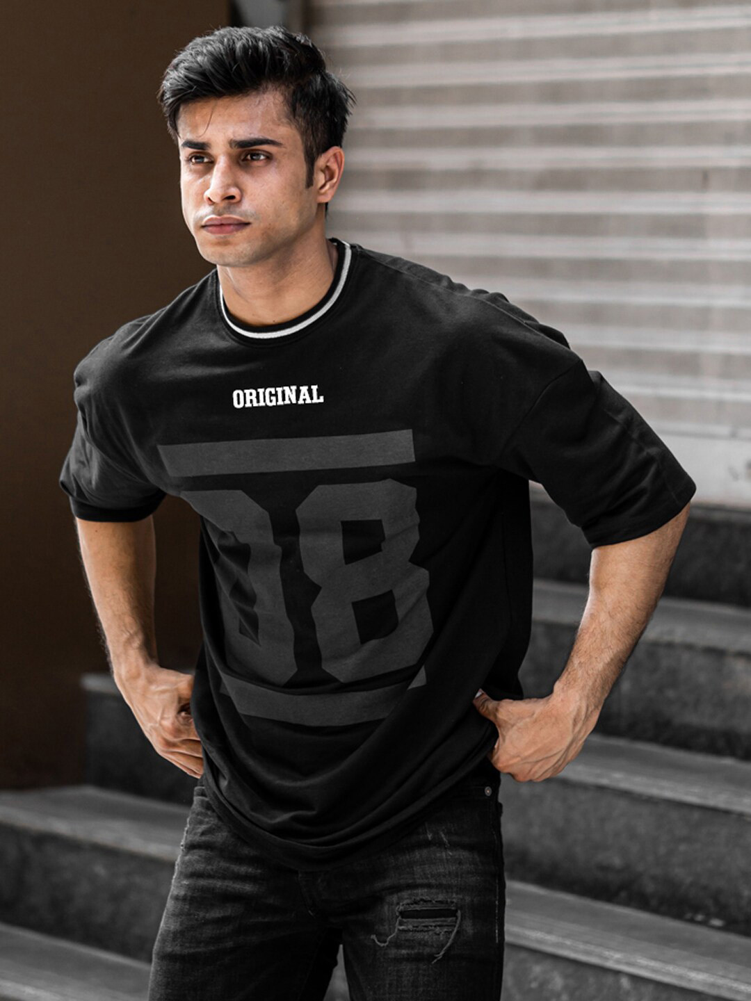 Powerlook Men Typography Printed Drop-Shoulder Sleeves T-shirt