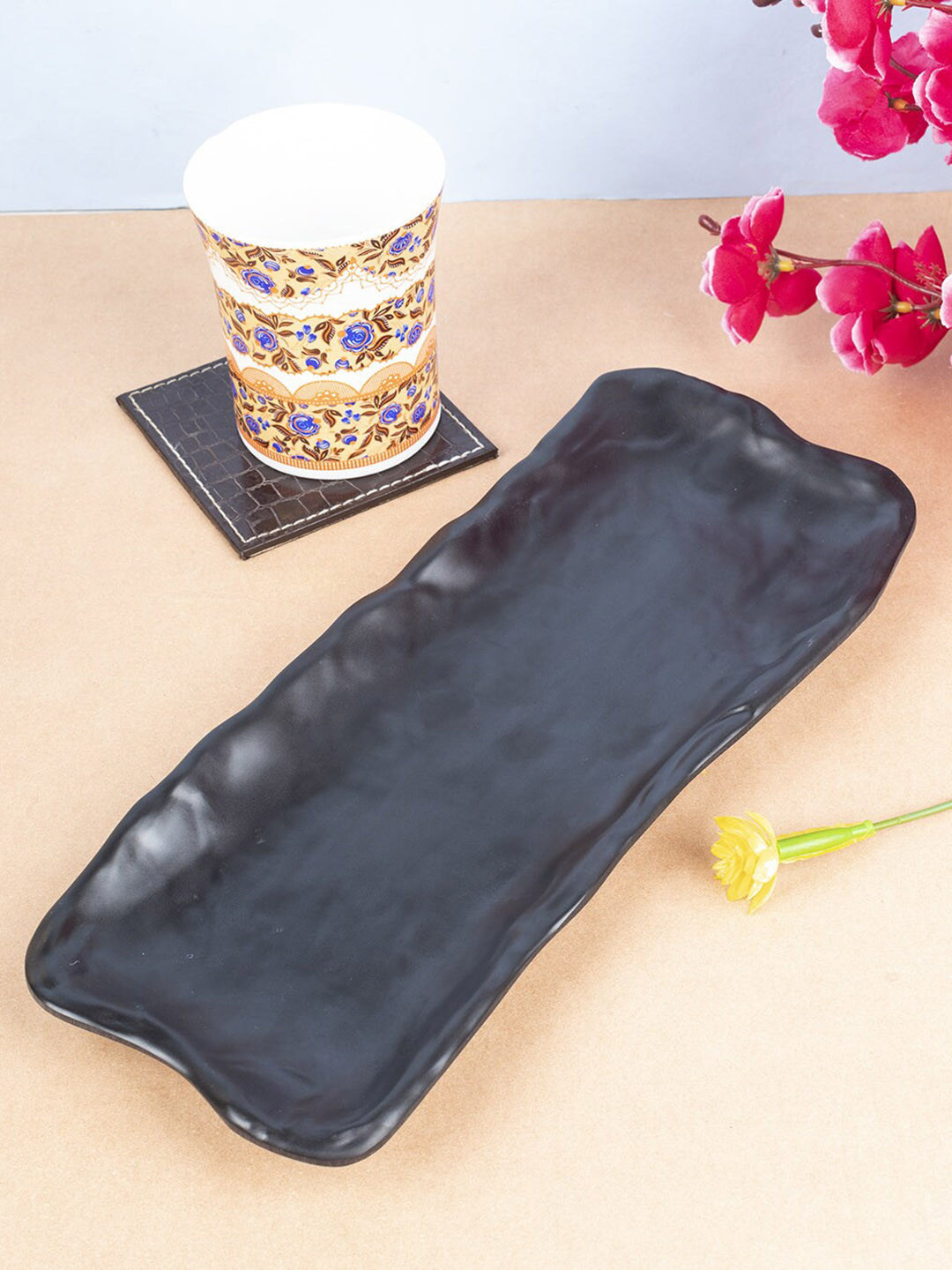 MARKET99 Black Melamine Serveware Glossy Finish Platter for Dining Table