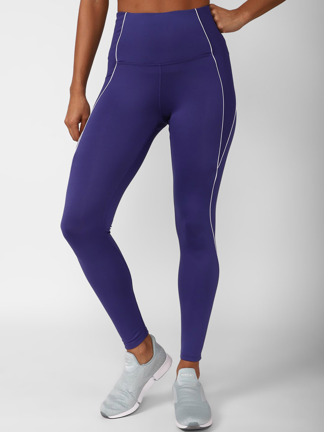 Reebok Women Side Panel Striped Printed High Waist Tights