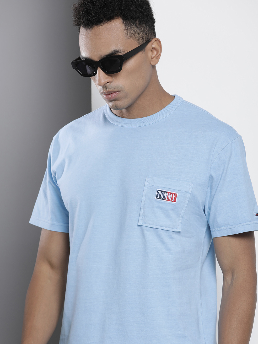 Tommy Hilfiger Men Pure Cotton Solid With Chest Pocket T-shirt