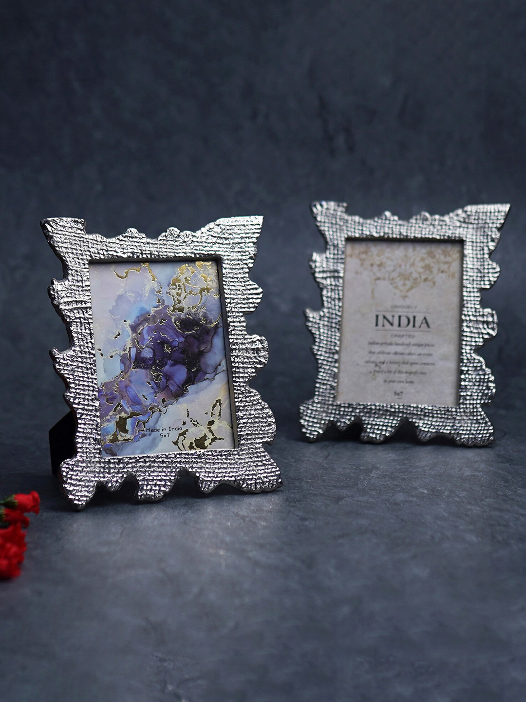 CASA DECOR Royal Ruvee Set Of 2 Silver-Toned Metal Photo Frames