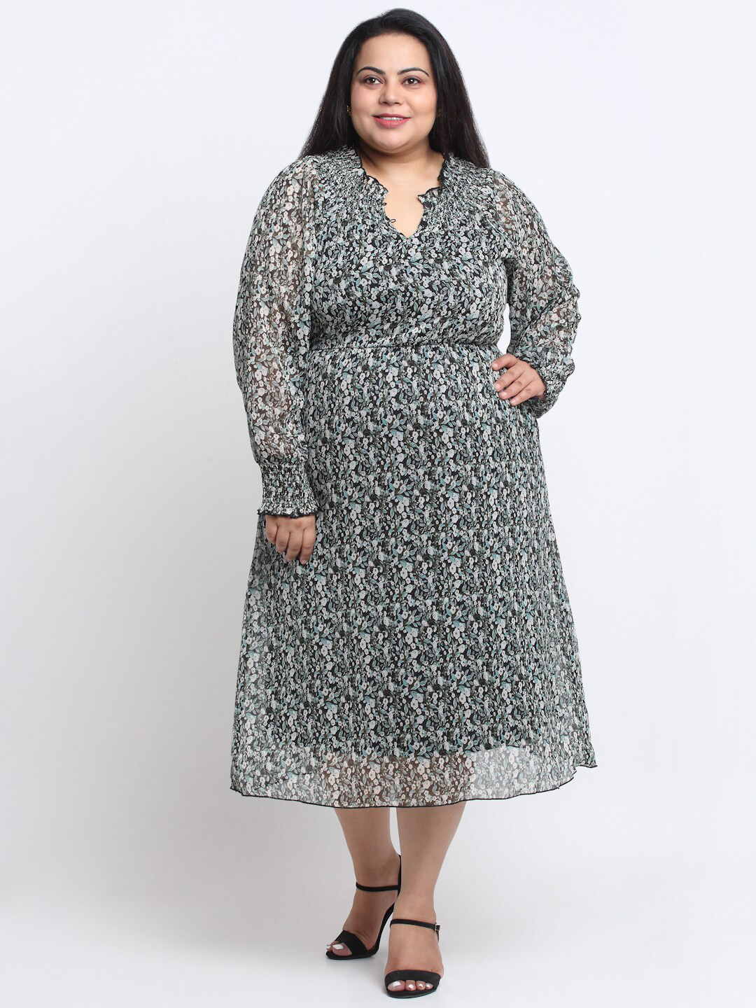sindrellastorie Women Plus Size Floral Georgette Blouson Midi Dress
