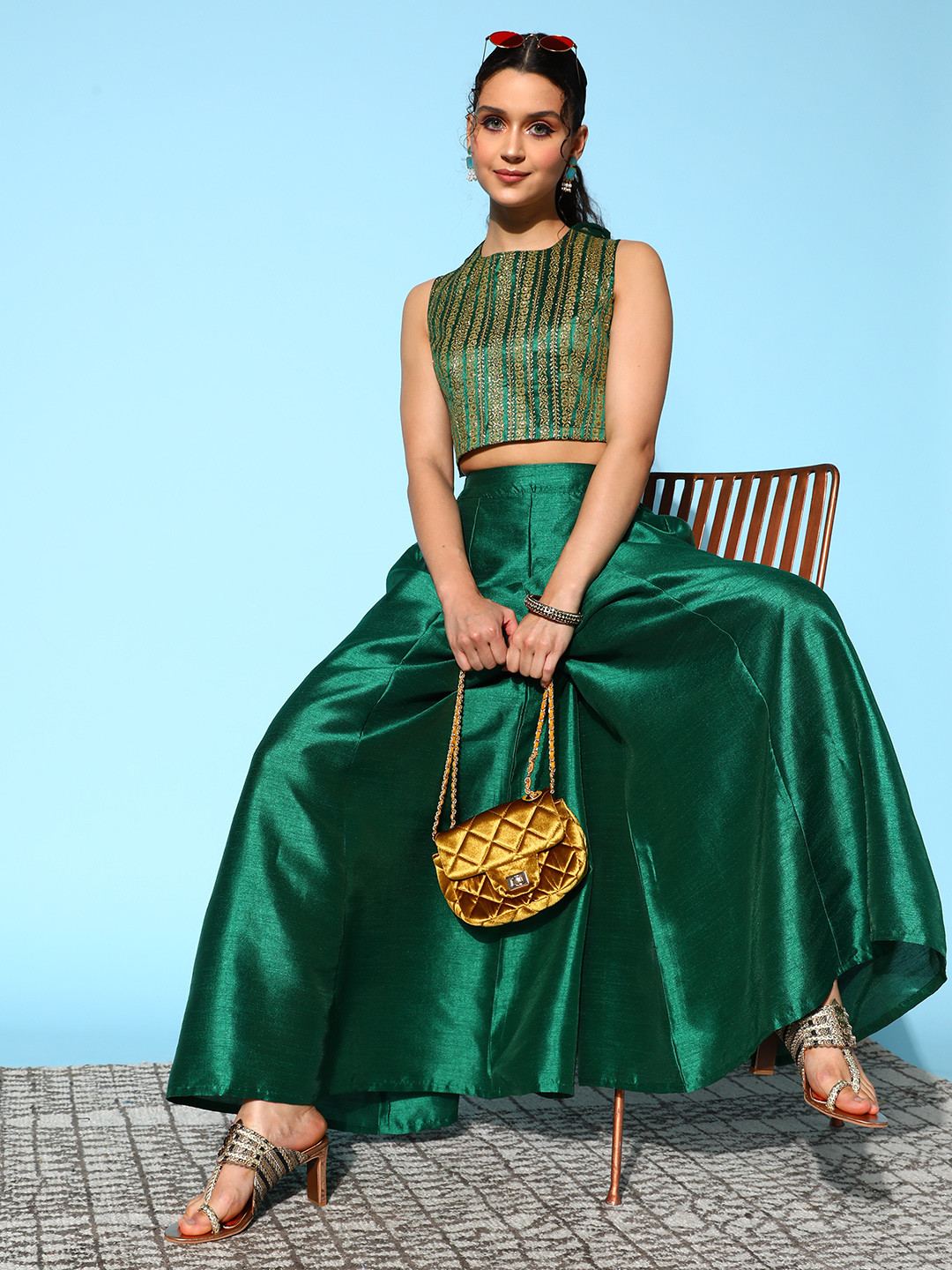 Ahalyaa Women Green & Gold-Toned Printed Co-ords