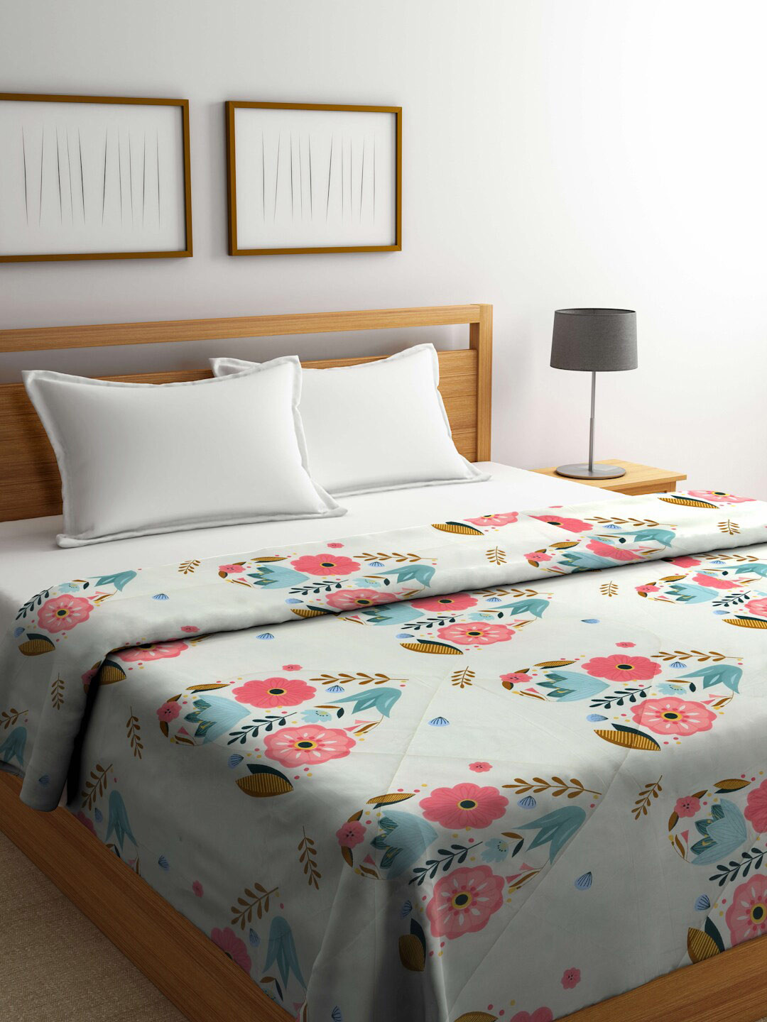 Arrabi Off White & Orange Floral Mild Winter 450 GSM Double Bed Comforter