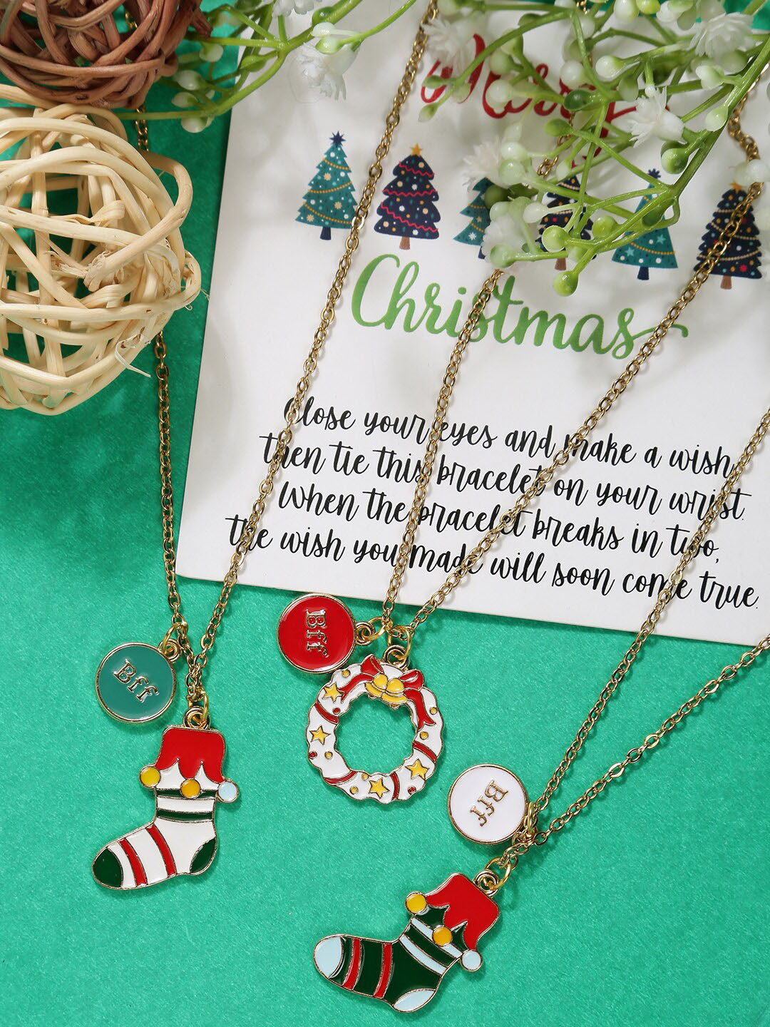 EL REGALO Christmas Women Gold-Plated Pack Of 3 Necklace