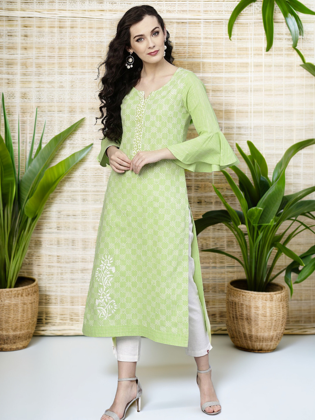 Pannkh Embroidered Bell Sleeves Thread Work Cotton Kurta