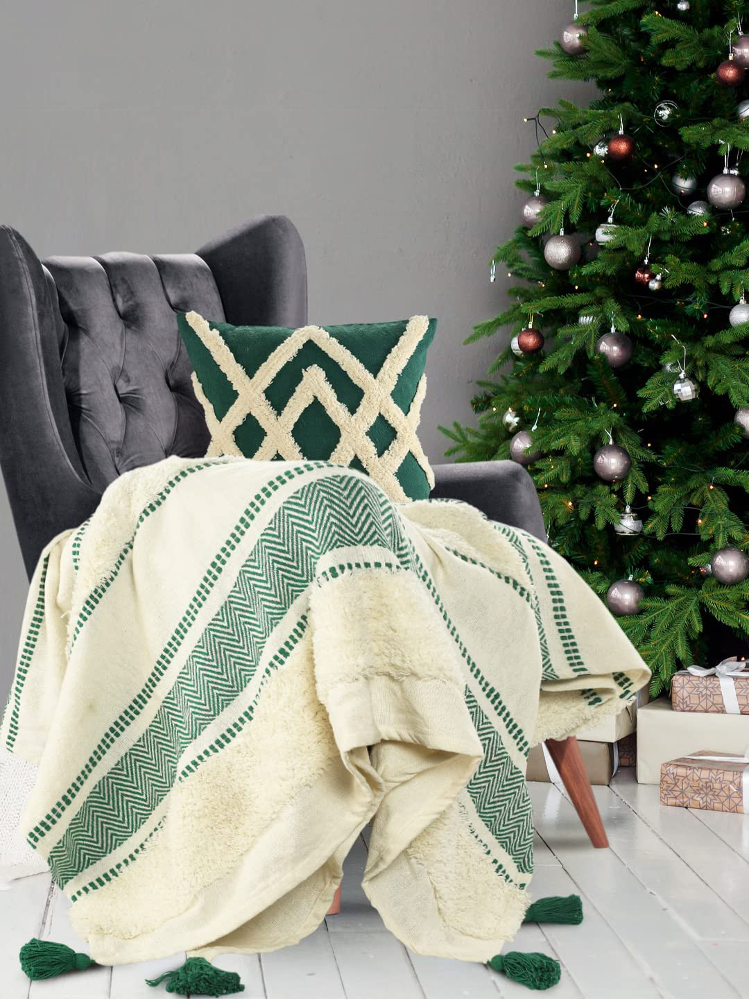 SASHAA WORLD Green & White Stripe Design Cotton Blanket