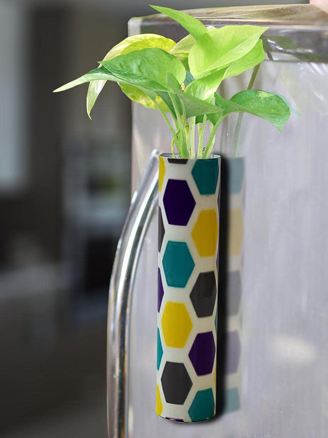 TRUSTBASKET White Printed Bramble Magnetic Planter