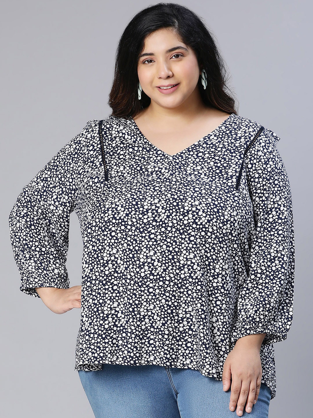 Oxolloxo Wide Navy Blue Plus Size Floral Printed Top