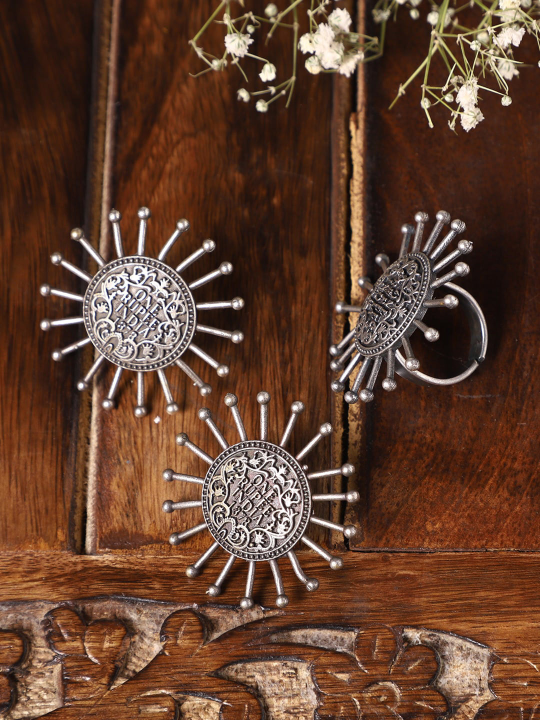 VENI Oxidised Silver-Plated Coin Shaped Jewellery Set