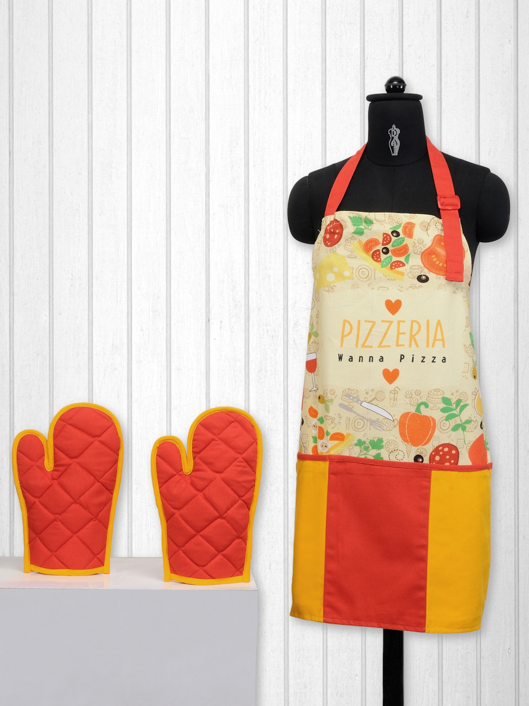 SWAYAM Unisex Cream-Coloured and Yellow Cotton Kitchen Linen Set