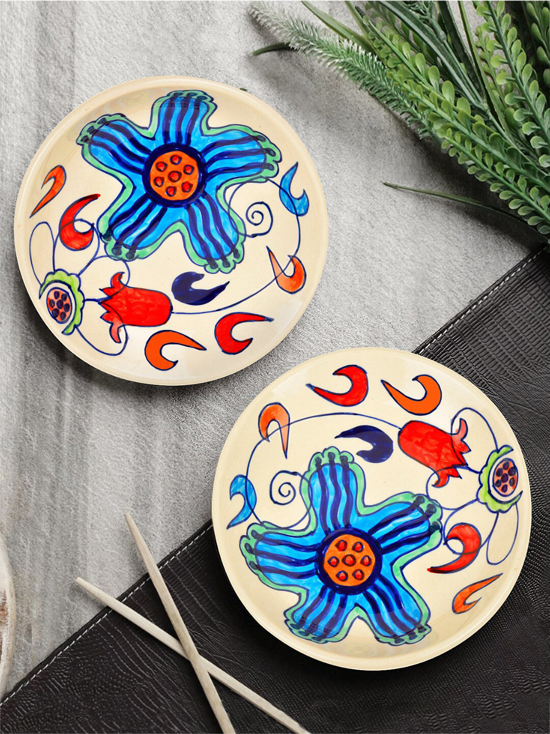 StyleMyWay Off White & Blue Set of 2 Floral Printed Microwave Safe Ceramic Glossy Plates