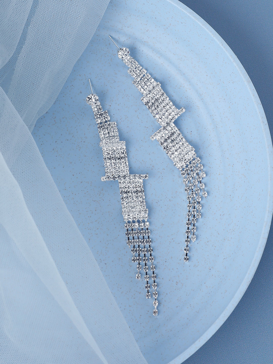 SOHI Silver Plated Contemporary Party Drop Earrings