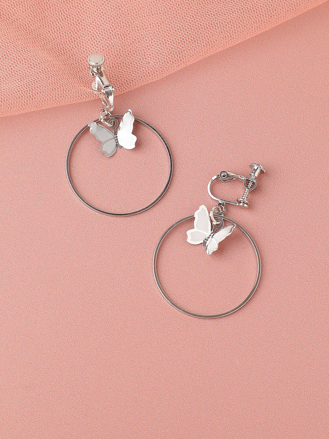 SOHI Silver Plated Contemporary Party Hoop Earrings