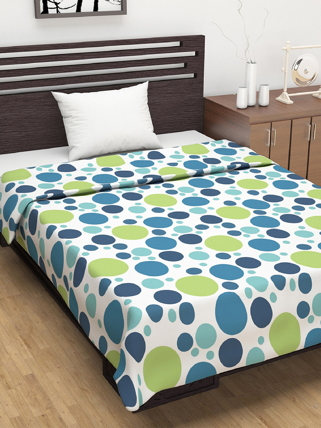 Divine Casa White & Blue Geometric Mild Winter 120 GSM Cotton Reversible Single Bed Dohar