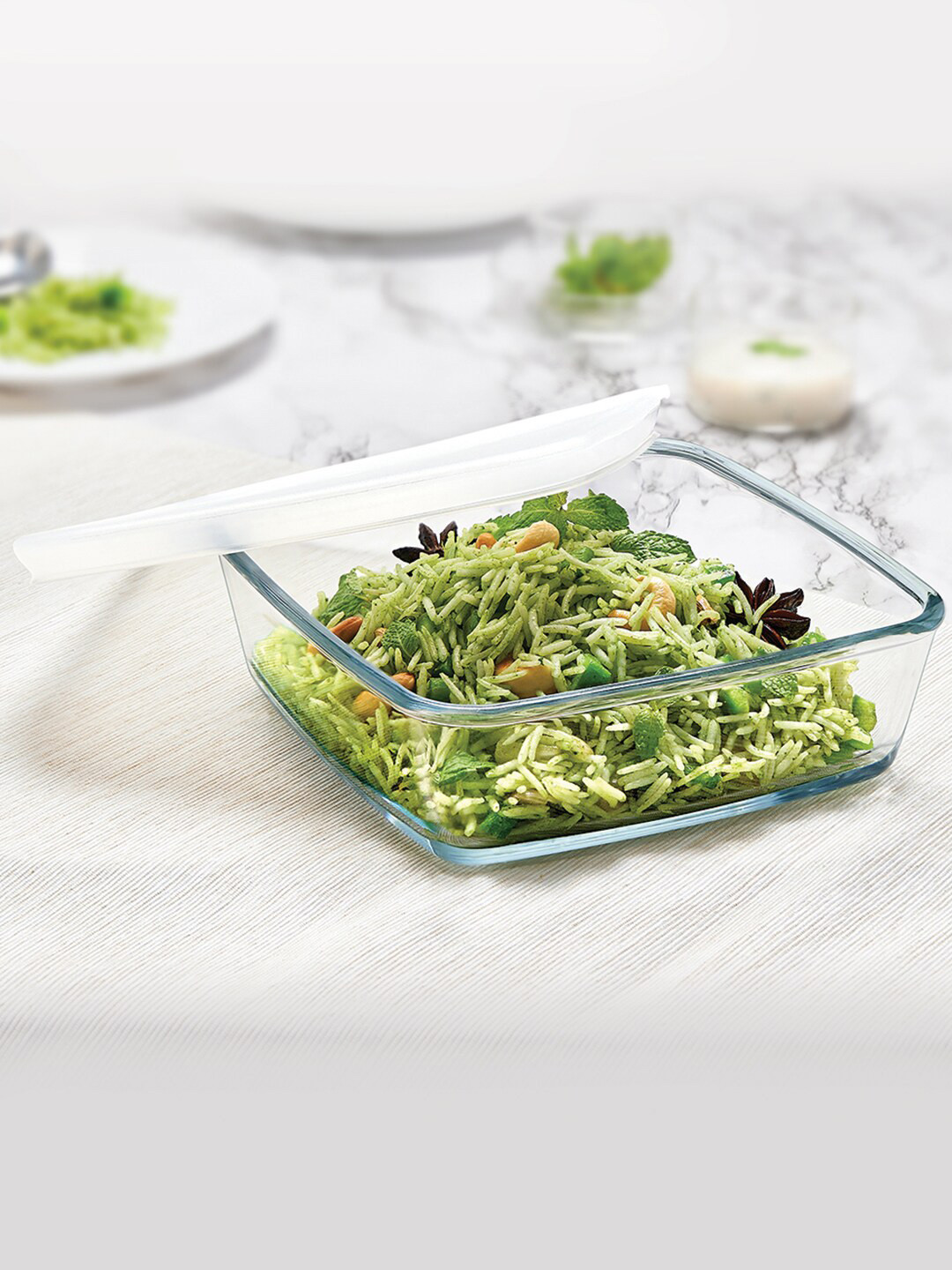 BOROSIL Transparent Microwave Safe Borosilicate Glass Square Baking Dish with Lid 800 ml