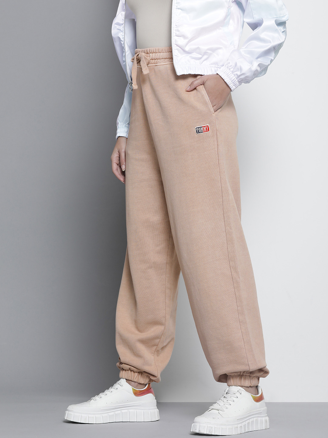 Tommy Hilfiger Women Brand Logo Embroidered Pure Cotton Joggers