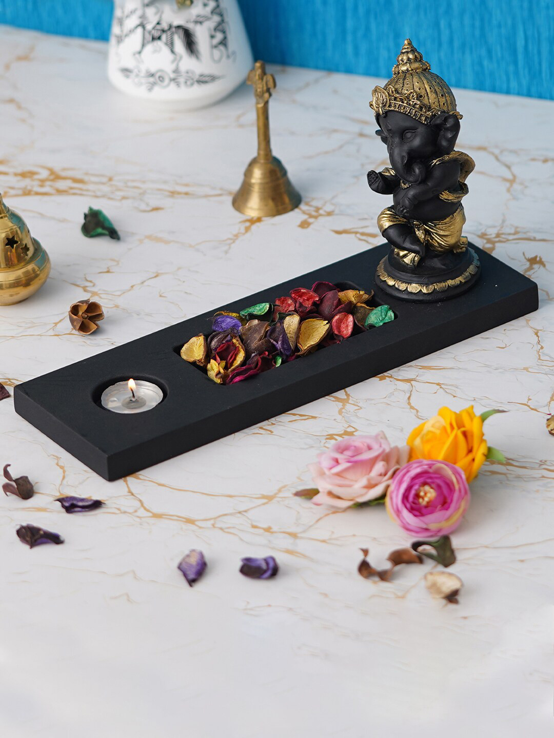 eCraftIndia Ghanpati Tea Light Holder Black Polyresin Glossy Prayer Room Lights Medium Showpiece - 6.7 Inches