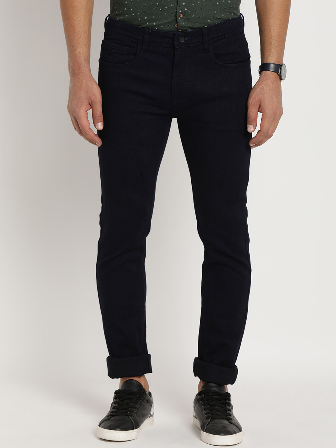 Turtle Men Narrow Tapered Fit Cotton Jeans