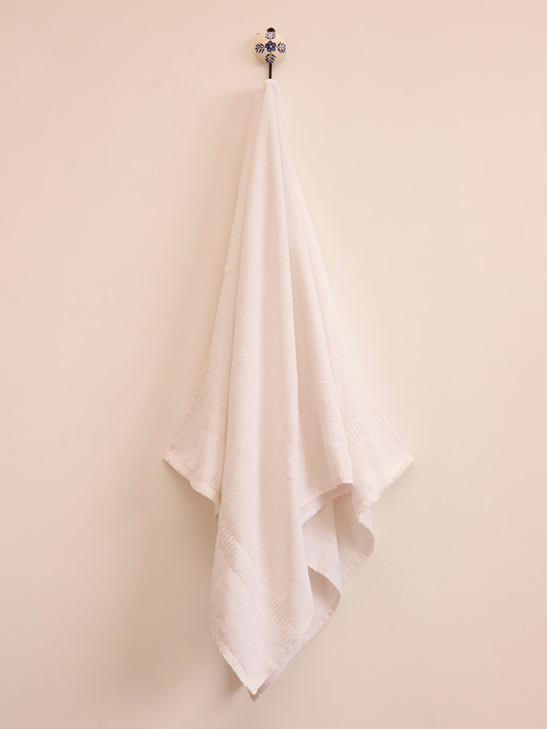 Ariana White 450GSM Cotton  Bath Towels