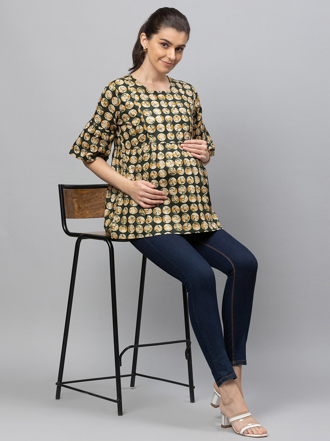 AV2 Cotton Maternity Geometric Print Top
