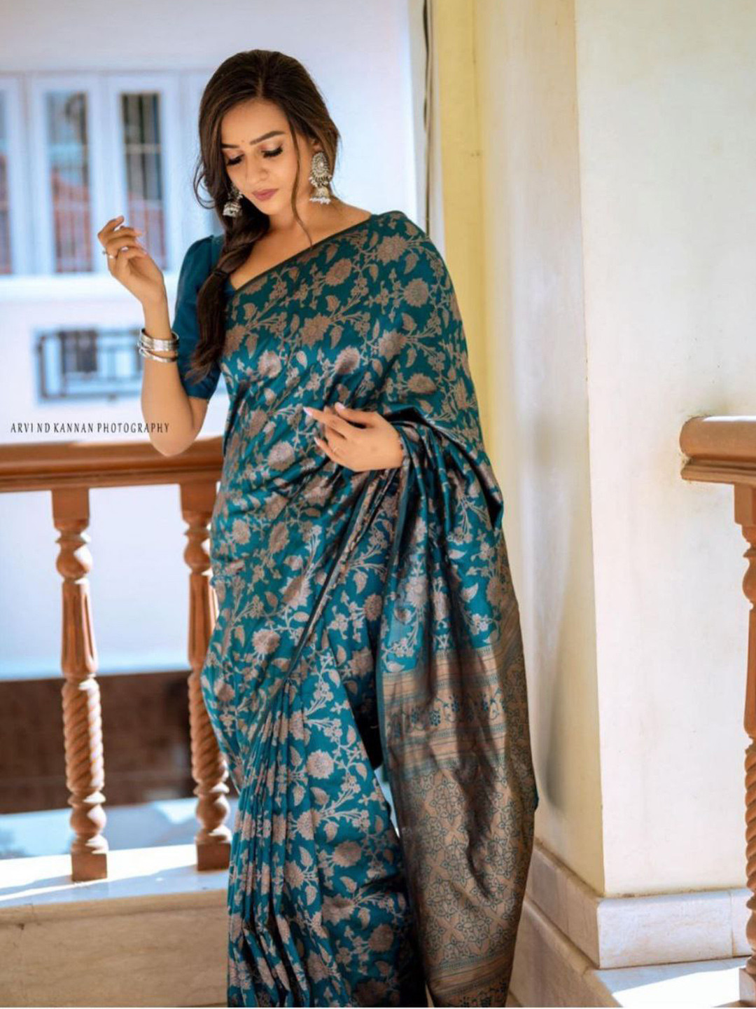 Fashion Booms Floral Kanjeevaram Saree