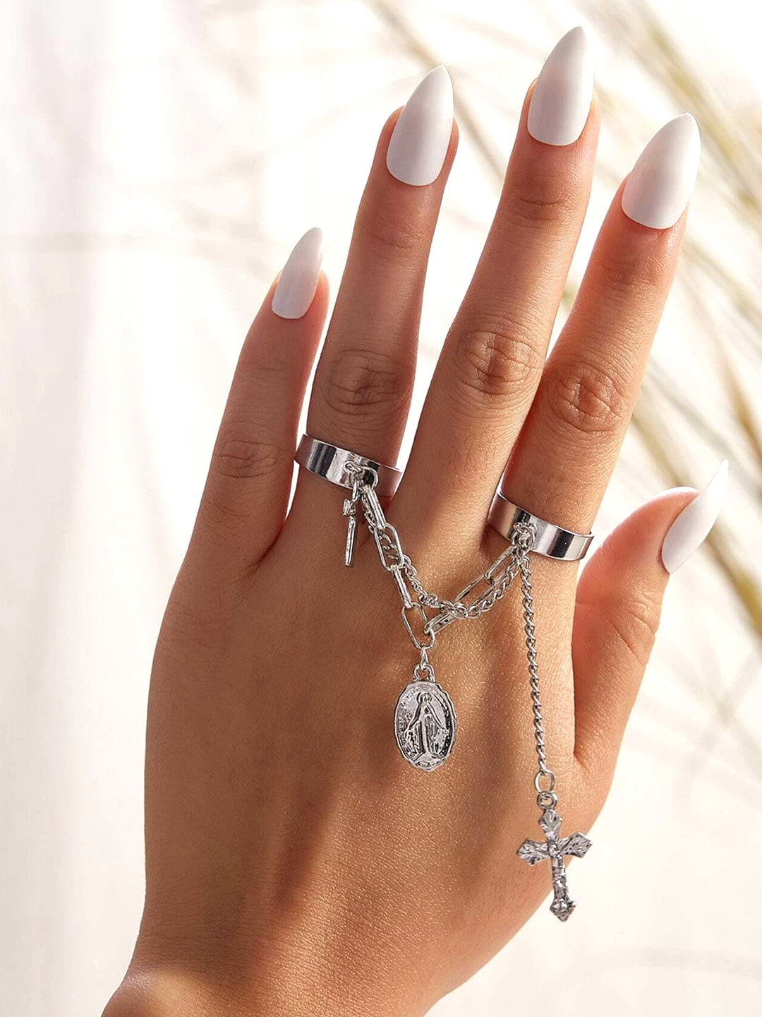 Unwind by Yellow Chimes Set Of 2 Silver-Plated Linked Finger Ring