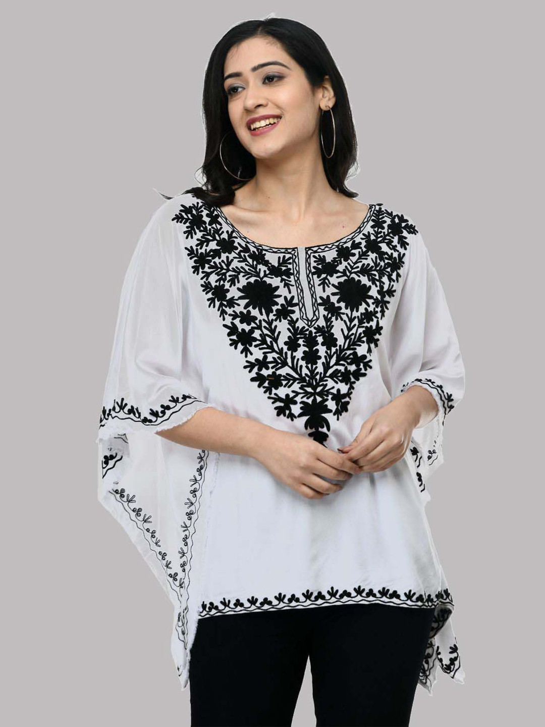 SAAKAA Floral Embroidered Kaftan Top
