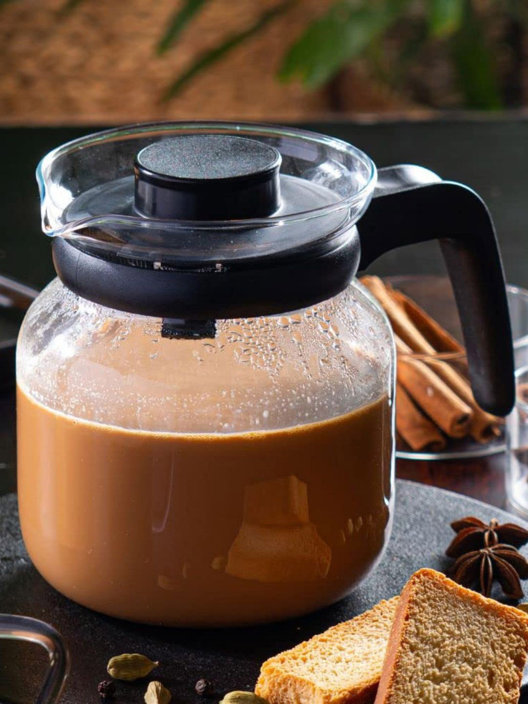 BOROSIL Transparent Microwave Proof Glass Carafe with Strainer in Lid 350 ml