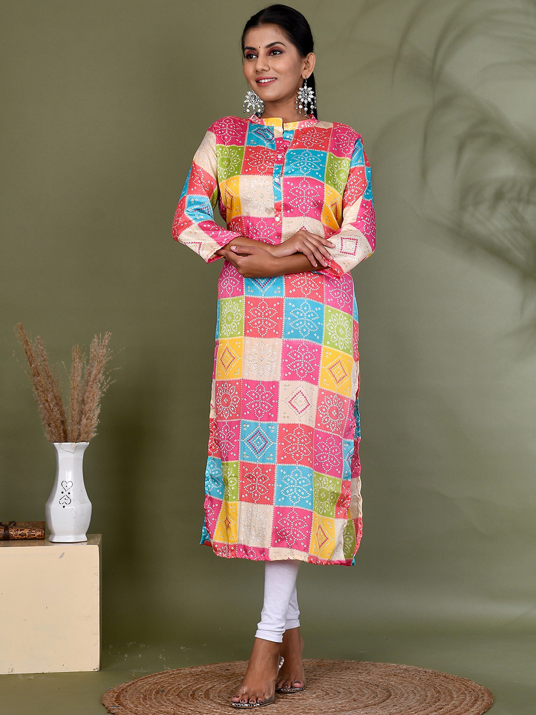 Kesarya Bandhani Printed Grandeur & Majestic Artwork Straight Regular Kurta